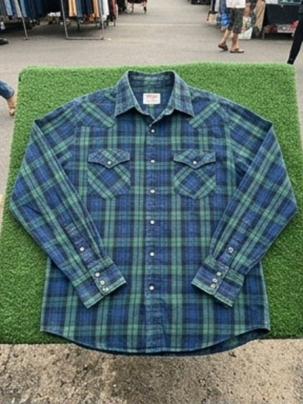 Men's plaid shirt